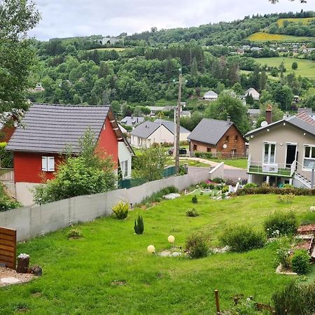 Stunning 4-Bed House In La Bourboule Villa Exterior photo
